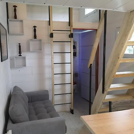 Campo de lujo Tiny House Proche De La Sans Draps Ni Serviettes *